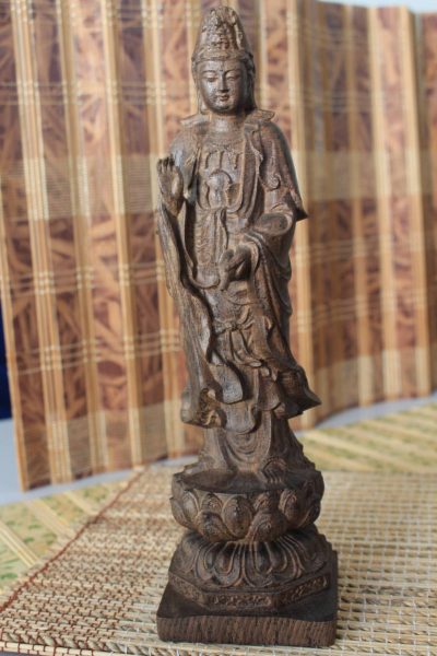 Thien Quang Agarwood – 天光 沉香