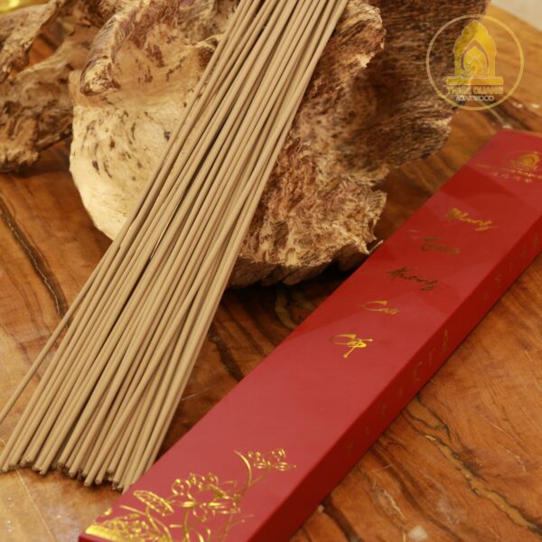 Thien Quang Agarwood – 天光 沉香