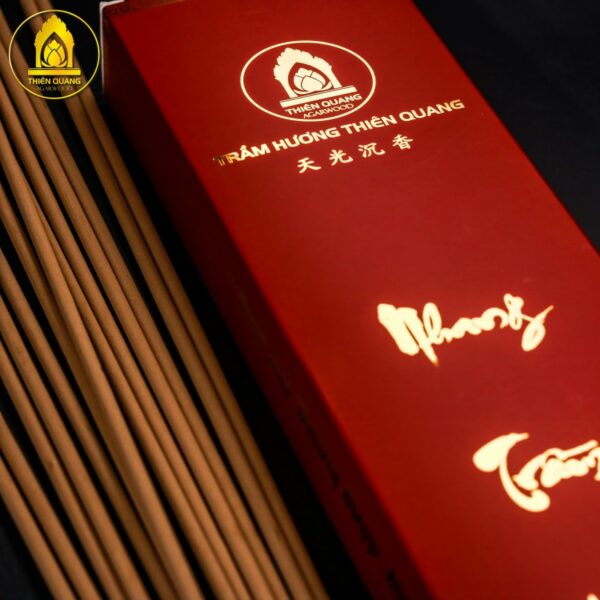 Thien Quang Agarwood – 天光 沉香